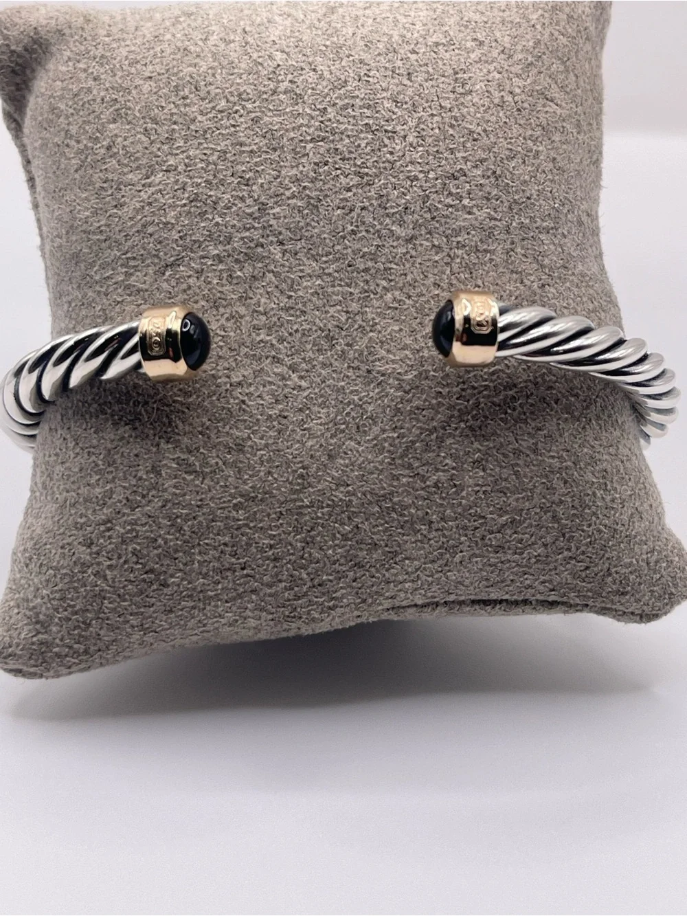 David Yurman Cable Cuff Bracelet with 18K Yellow Gold and Black Onyx, 6mm